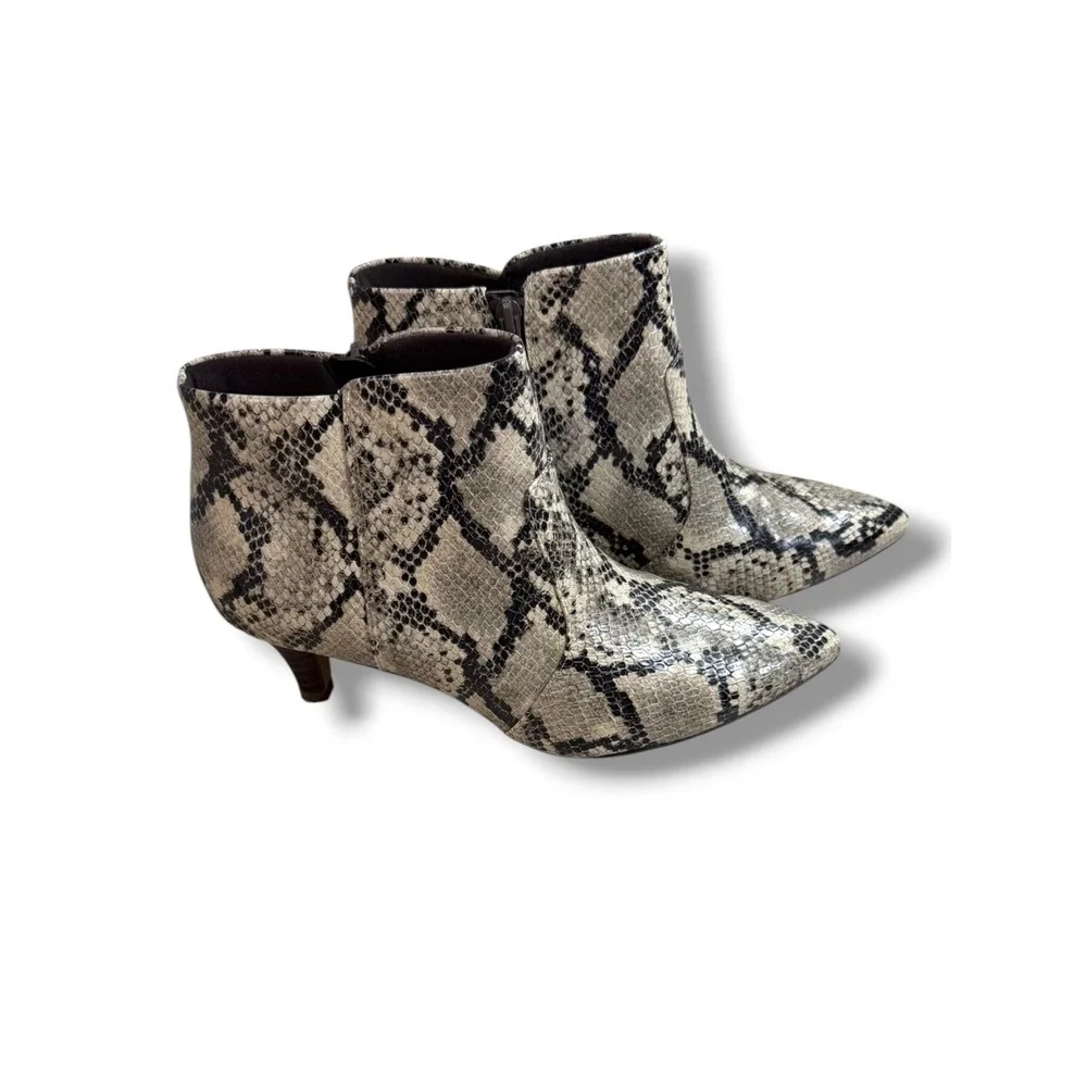 Clarks Linvale Judith Taupe Snake Print Pointed Toe Kitten Heel Ankle Boots 8W